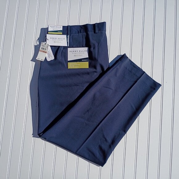 PERRY ELLIS Dress Pants Men's 42 x 30 Blue Slacks Modern Fit Portfolio Easy Care - Picture 14 of 14